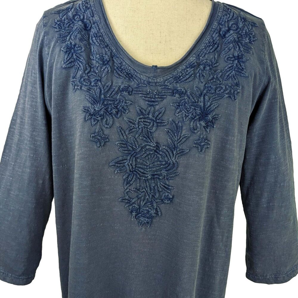 Karen Seo Handmade Blue Embroidered Cotton Pullover Tee Women's MED